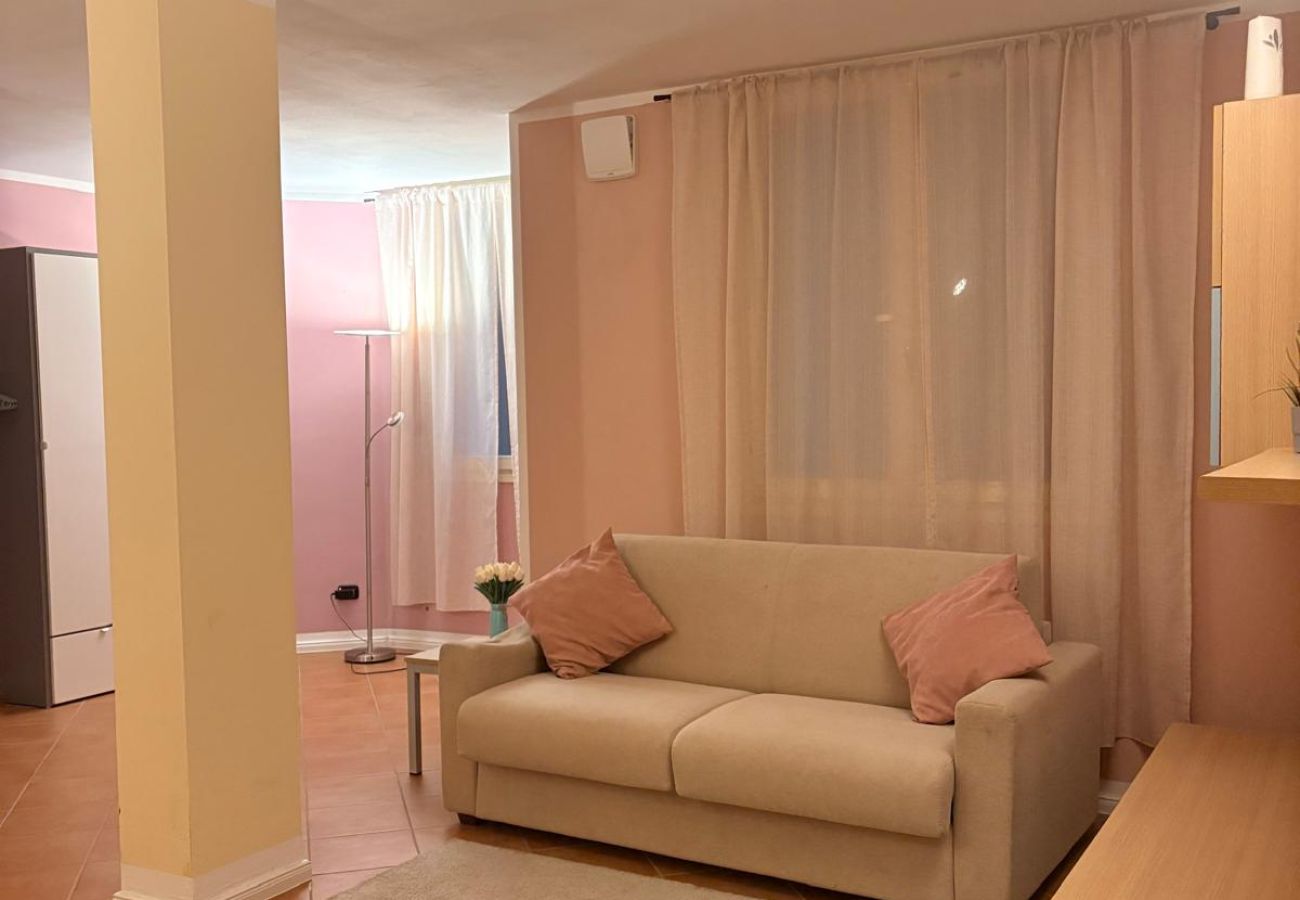 Ferienwohnung in Manerba del Garda - Borgo del Torchio F1