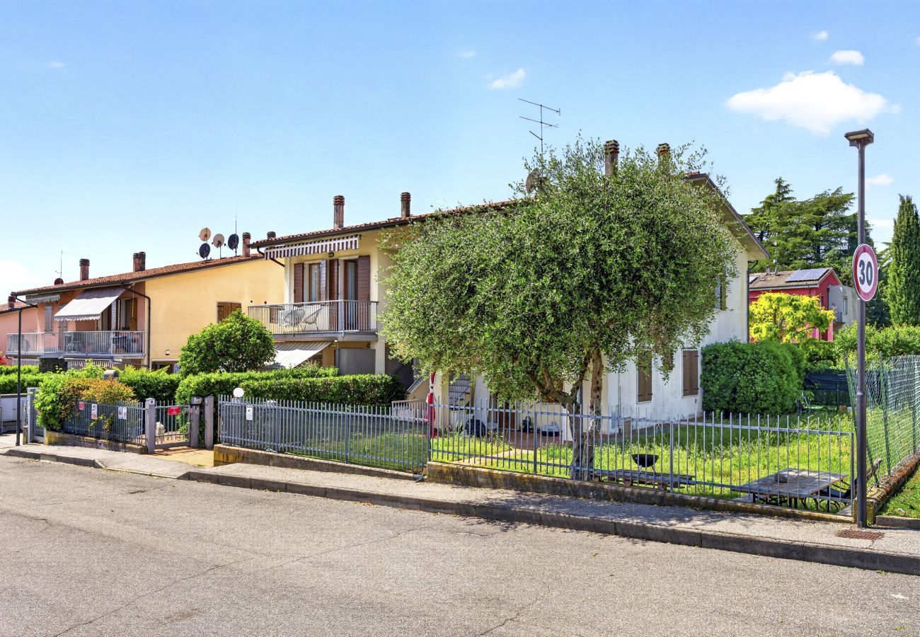 Ferienwohnung in Lazise - Regarda - Golden House renovierte Wohnung mit Pool