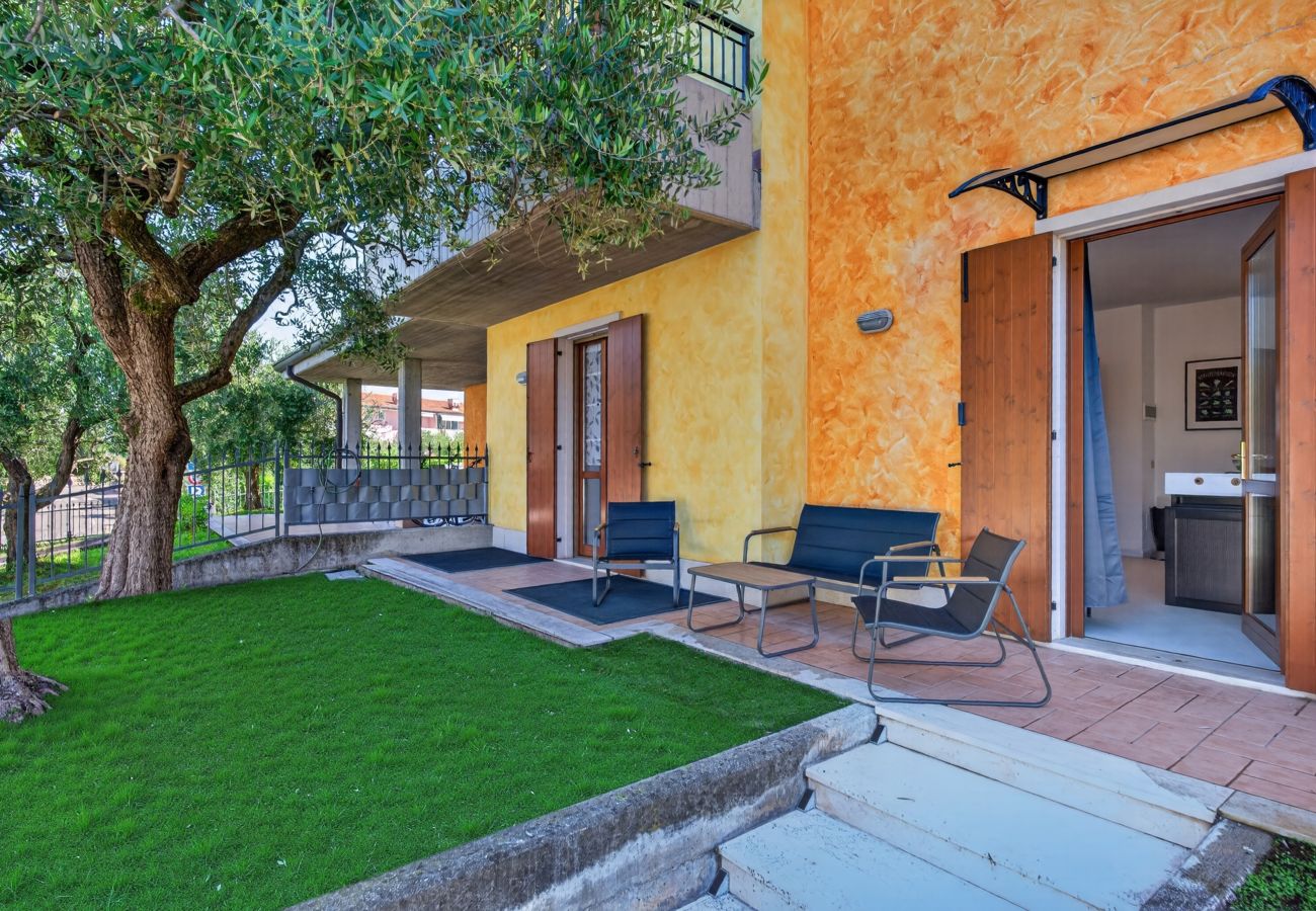 Ferienwohnung in Lazise - Regarda - Wohnung Elvira with Pool neben Zentrum