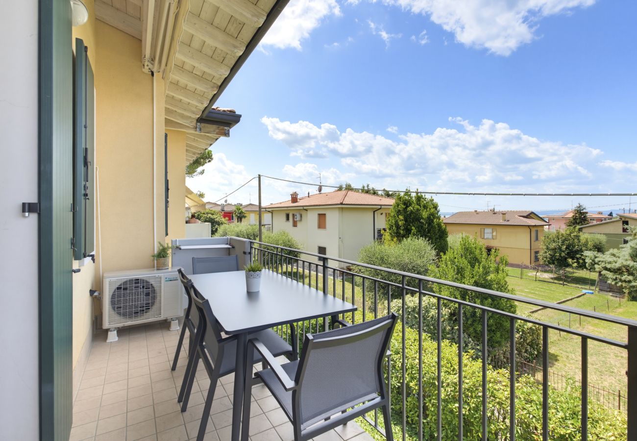 Ferienwohnung in Lazise - Regarda - Basiliko Cosy Apartment mit Pool