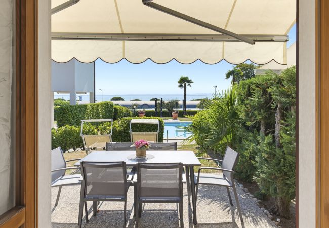 Ferienwohnung in Lazise - Regarda - Basiliko View Apartment mit Seeblick und Pool