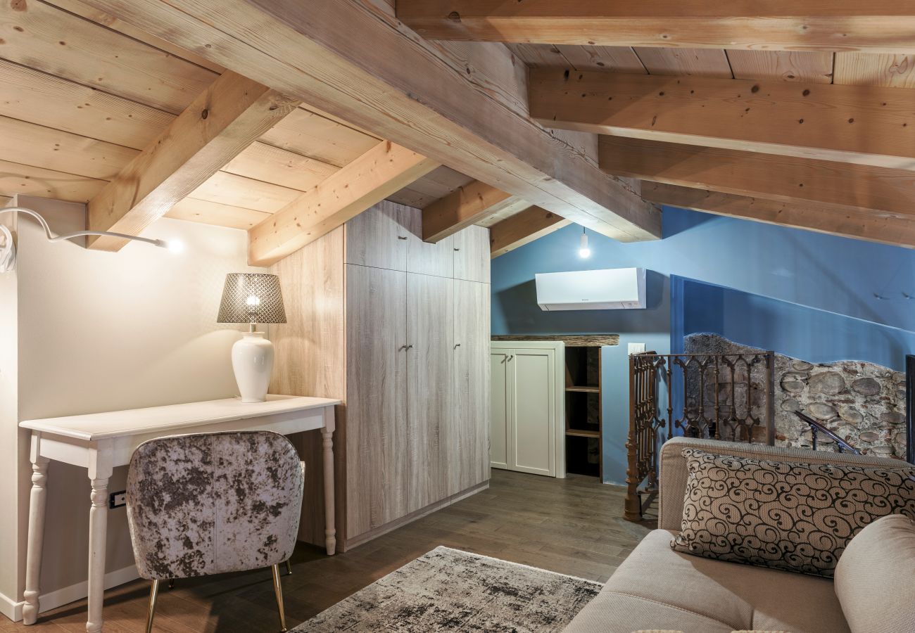 Studio in Castelnuovo del Garda - Corte Monteleone Apartment mit Kochnische, Klima, WLan