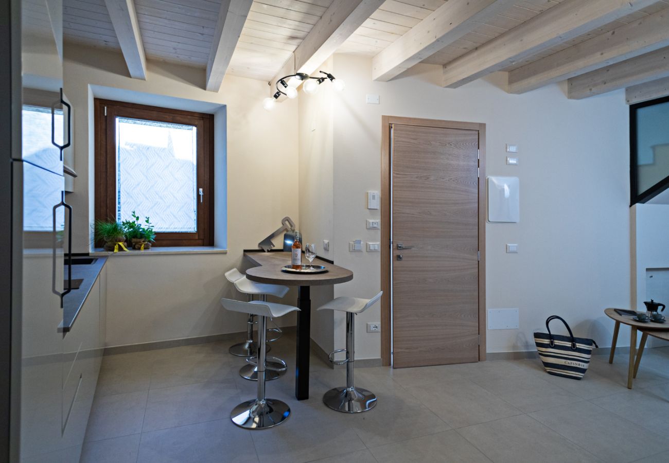 Ferienwohnung in Lazise - Regarda - Residenza GJ Erdgeschoss- mit Dachterrasse, Wlan, Klimaanlage