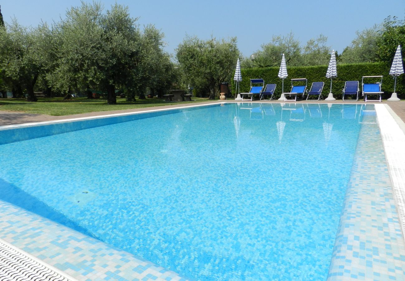 Studio in Lazise - Regarda – Studio Residence Allegra with pool, garden, air conditioning