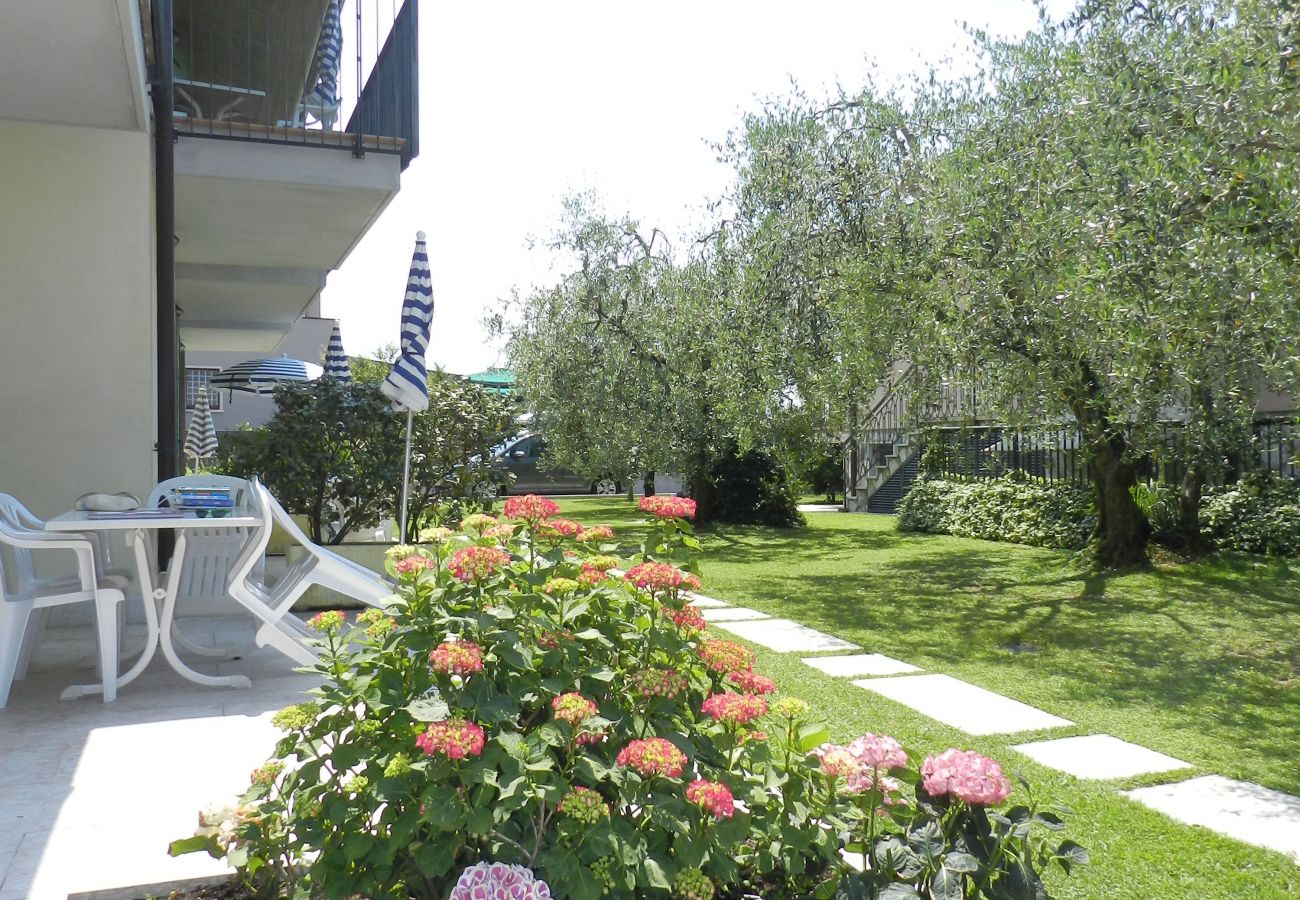 Studio in Lazise - Regarda – Studio Residence Allegra with pool, garden, air conditioning