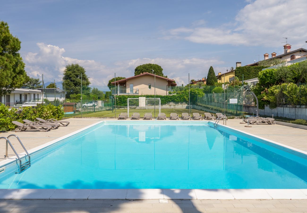 Apartment in Lazise - Regarda - apartment Brezza di Lago 1 with pool and air conditioning