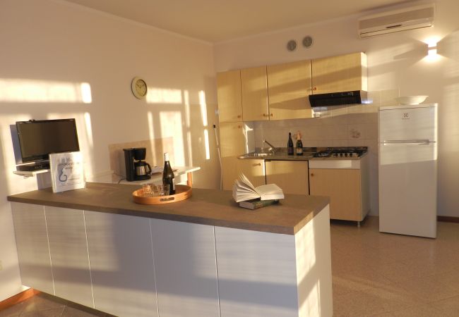 Apartment in Lazise - Regarda – apartment Rosa Canina 8 with free entrance to camping and beach