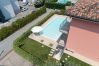 Apartment in Lazise - Regarda - wine apartment Promenade in the centre with garden and pool