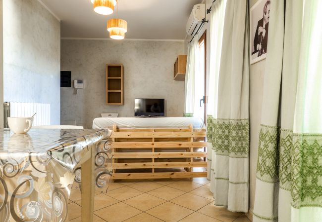  in Olbia - Jeremy House 53 - modern flat Olbia citycenter