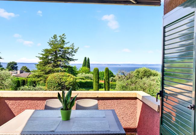 Apartment in Bardolino - Regarda -Blue View 1  apartment with lake view, 1 bedroom, pool
