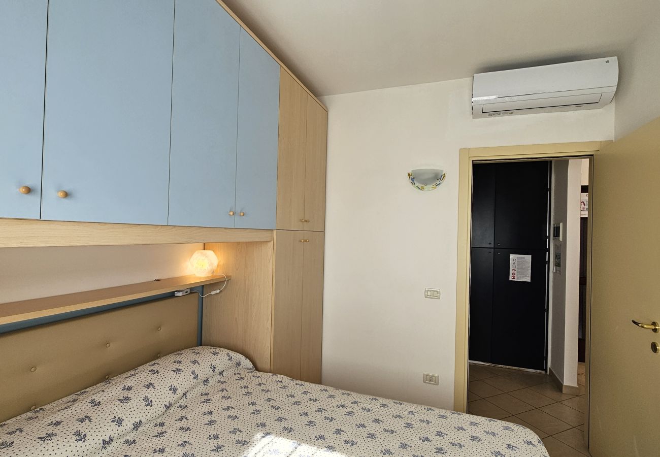 Apartment in Bardolino - Regarda -Blue View 1  apartment with lake view, 1 bedroom, pool