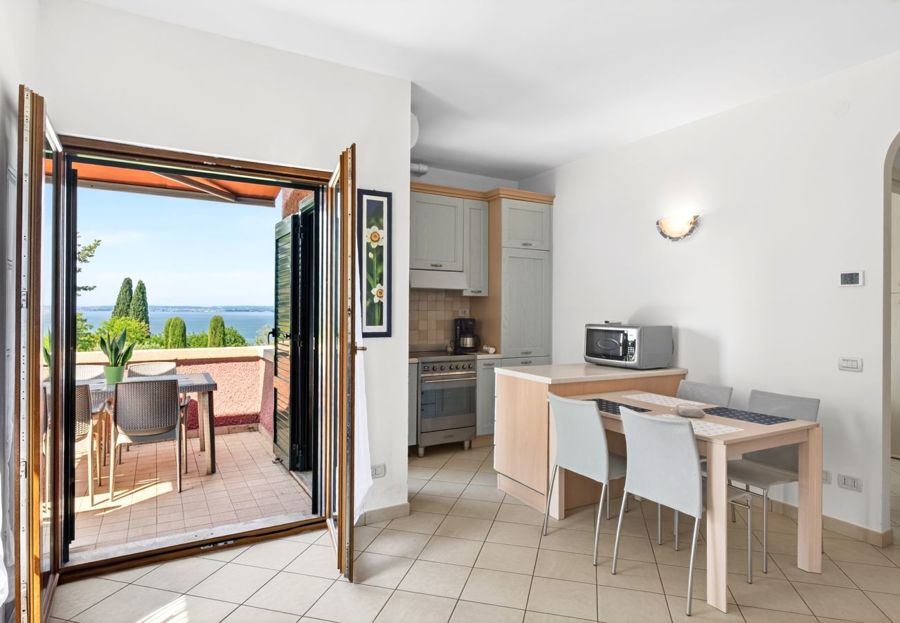 Apartment in Bardolino - Regarda -Blue View 1  apartment with lake view, 1 bedroom, pool