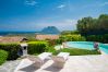 Villa in Porto San Paolo - Villa Kiki - infinity pool overlooking Tavolara