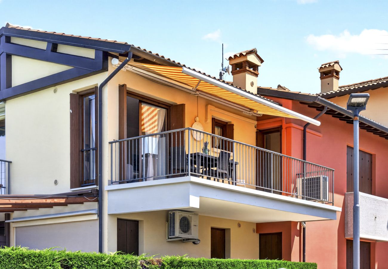 Apartment in Lazise - Regarda - Apartment Blanco with lake view & swimming pool