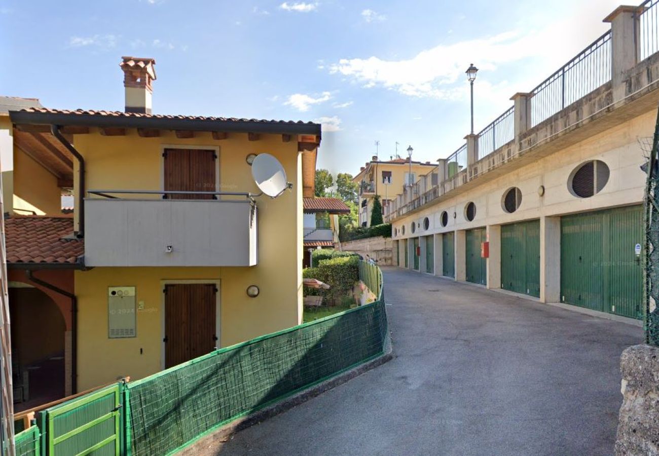 Chalet in Lazise - Regarda - Gruber detached-house with garden, pool, wifi