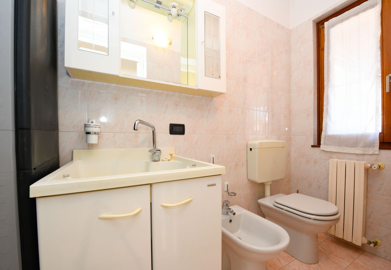 Apartment in Manerba del Garda - Maison Elisa 