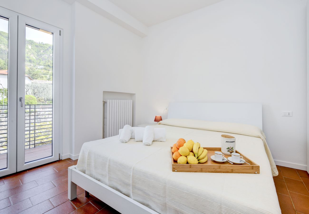 Apartment in Salò - Appartamento Isi