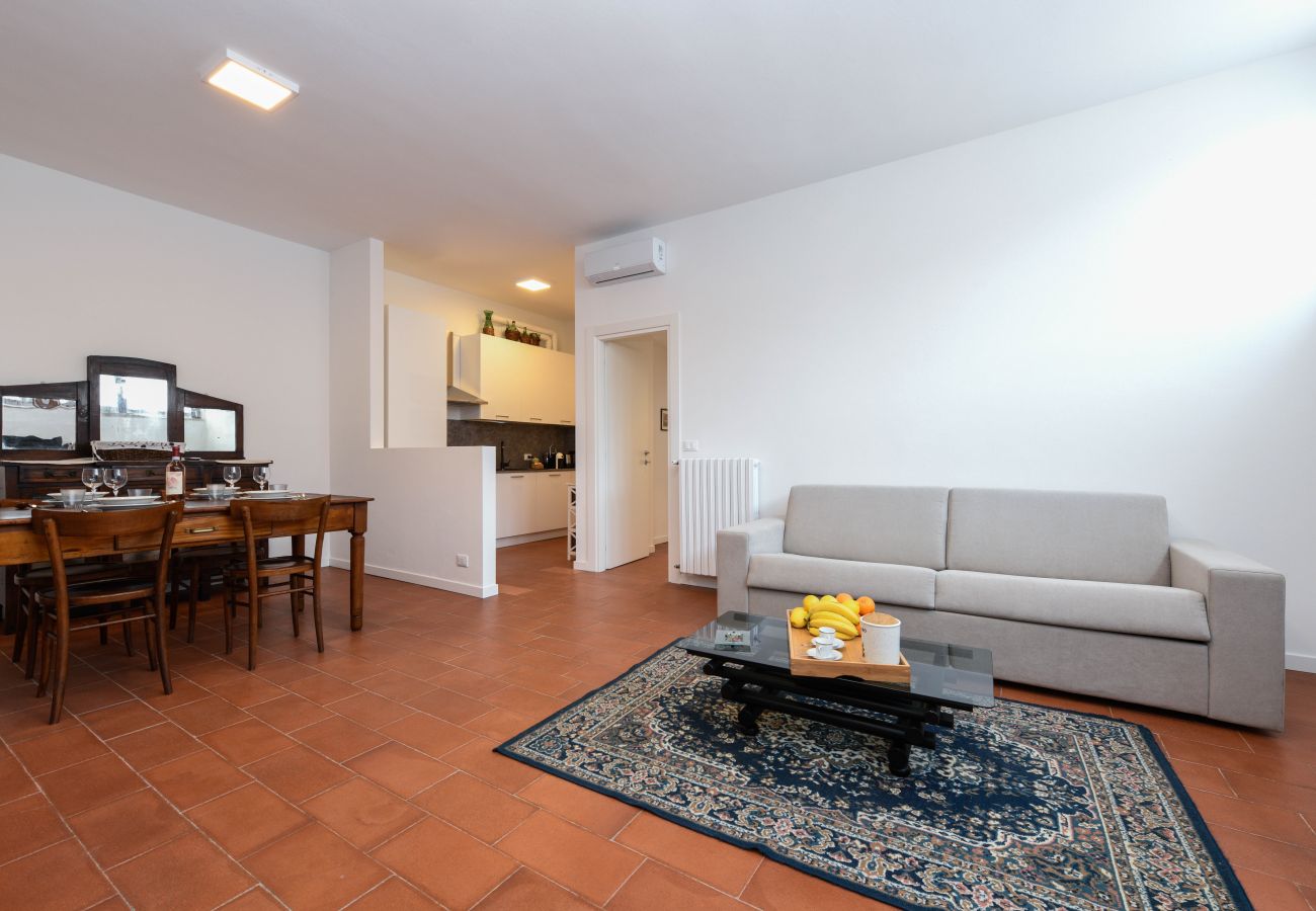 Apartment in Salò - Appartamento Isi