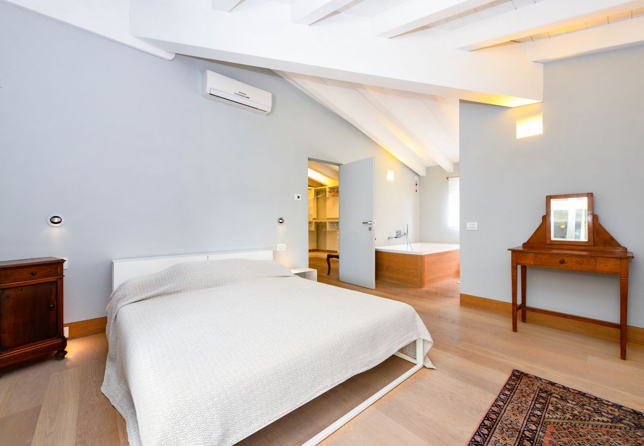 Apartment in Salò - Appartamento Rossi 2 