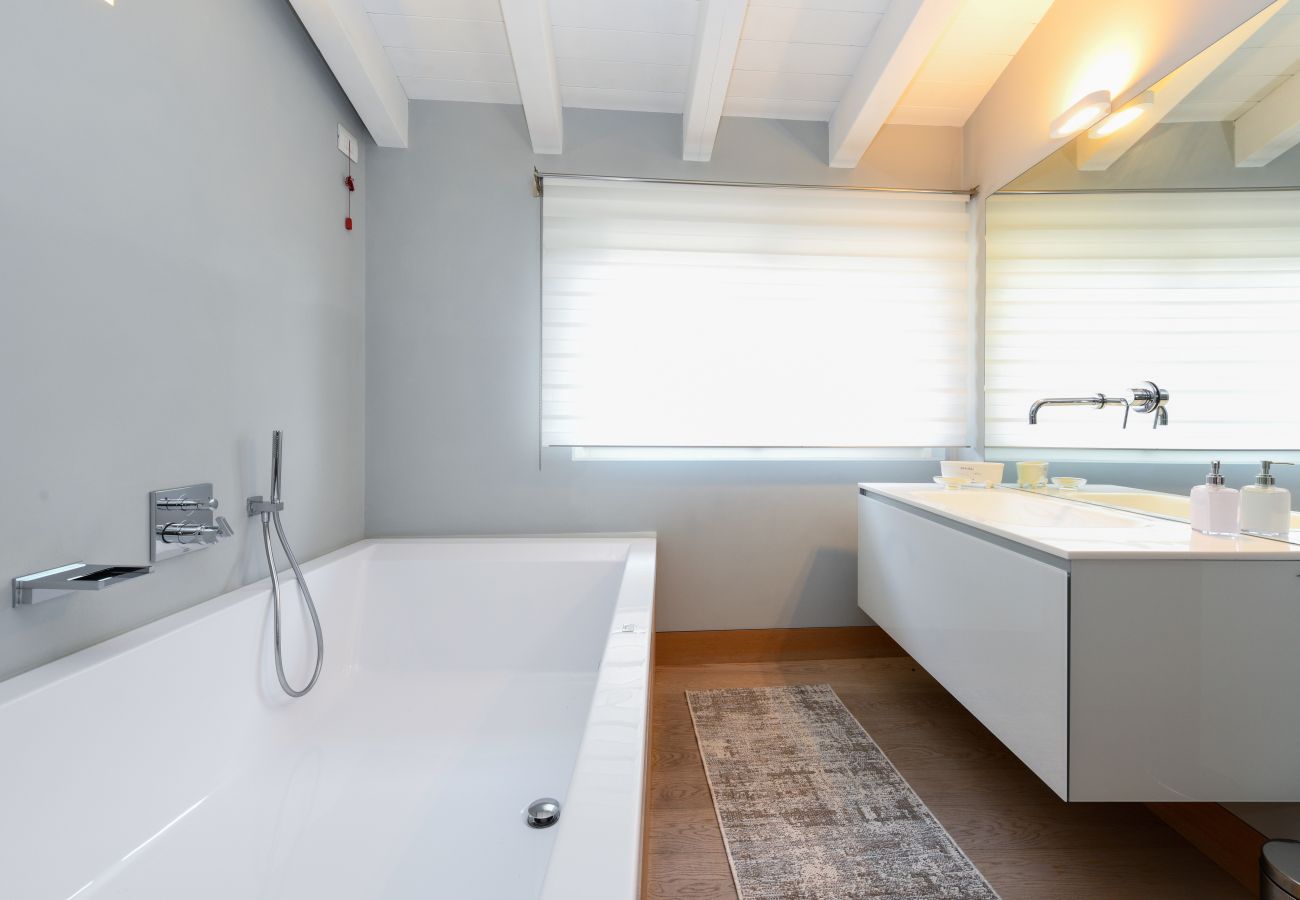 Apartment in Salò - Appartamento Rossi 2 