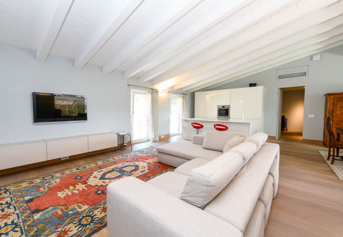 Apartment in Salò - Appartamento Rossi 2 