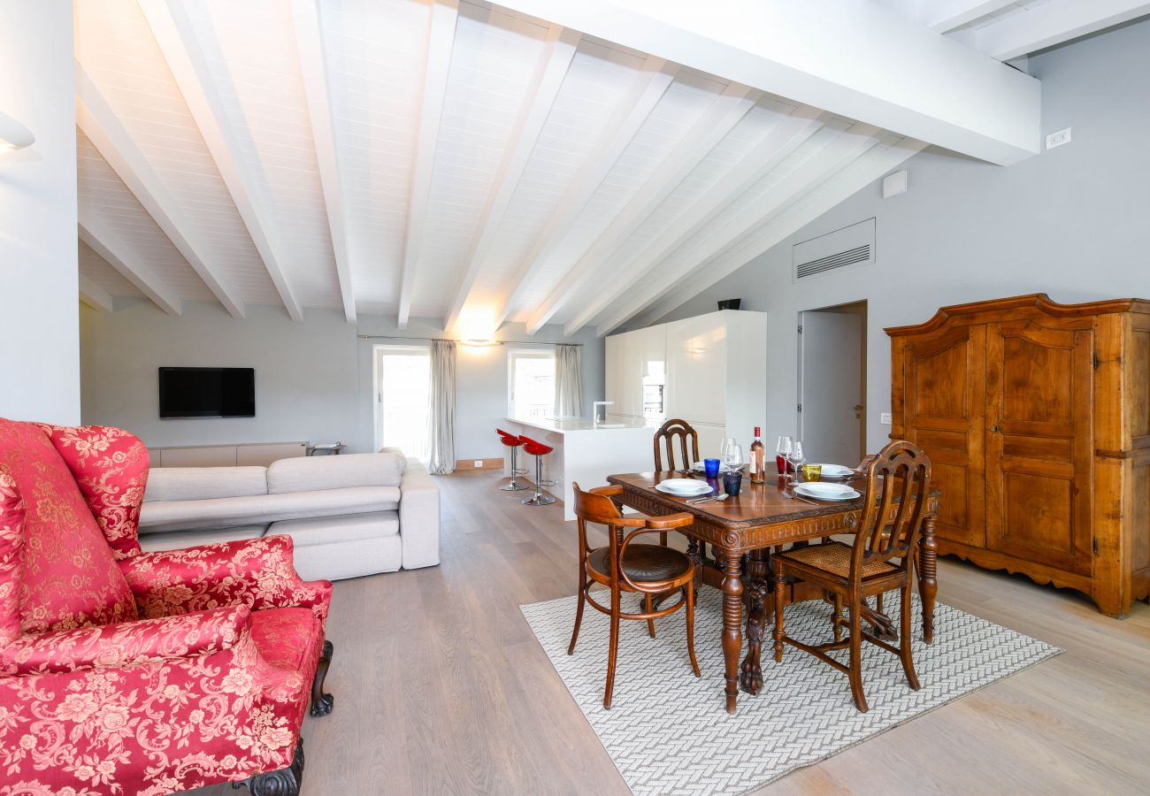 Apartment in Salò - Appartamento Rossi 2 