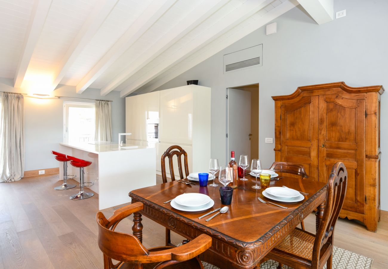 Apartment in Salò - Appartamento Rossi 2 