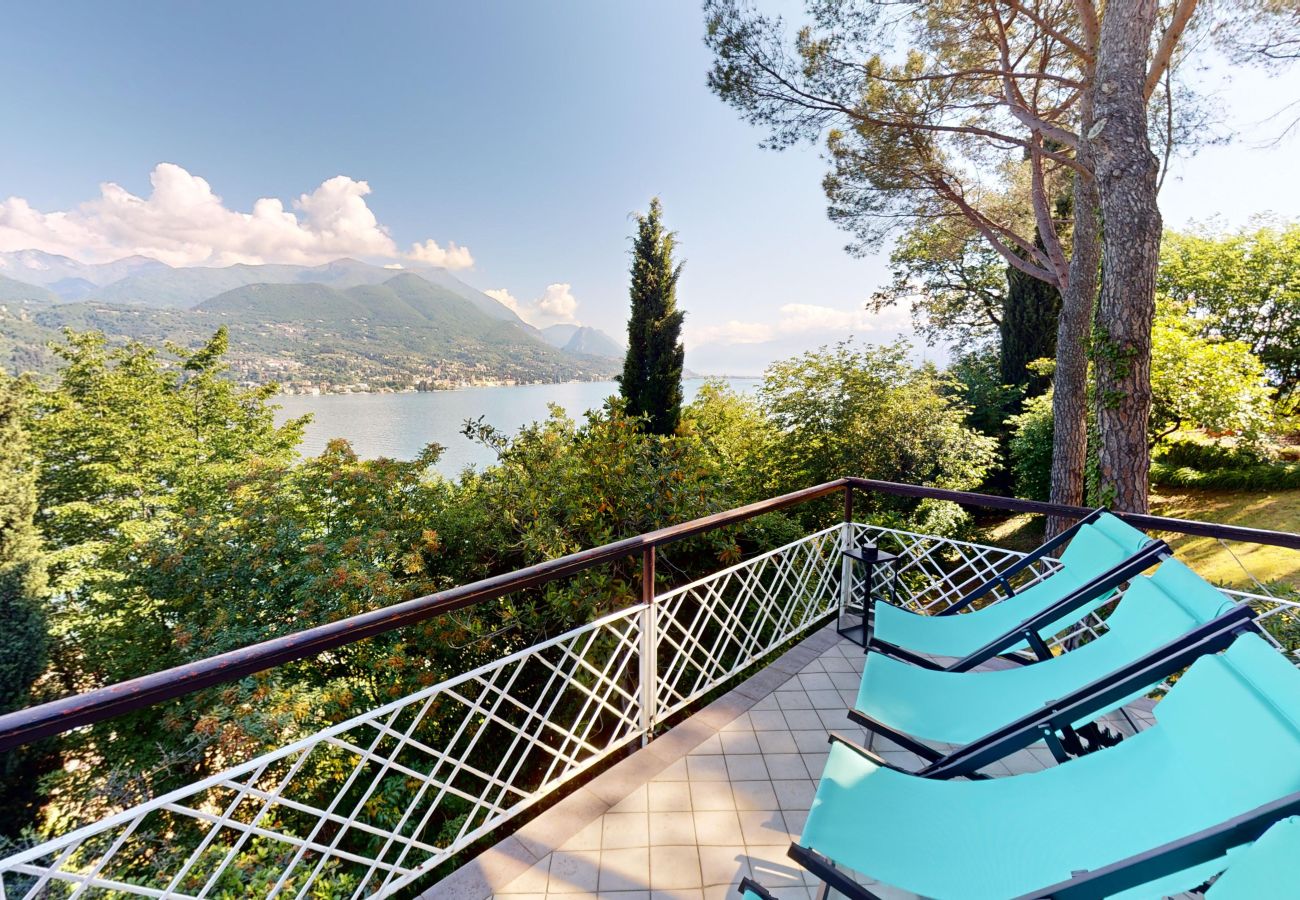 Villa in San Felice del Benaco - Villa Elvira 