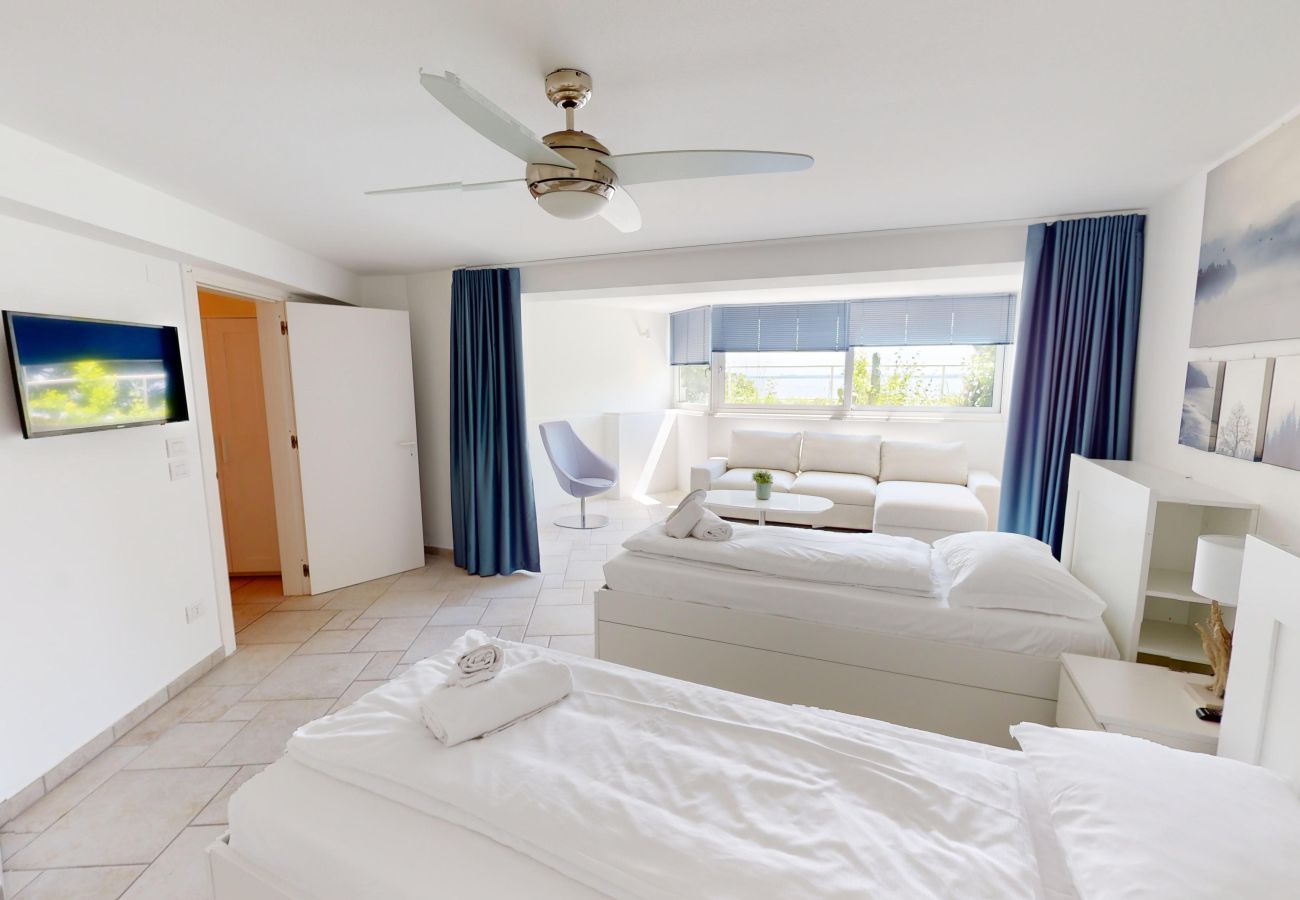 Villa in Manerba del Garda - Villa Flora 