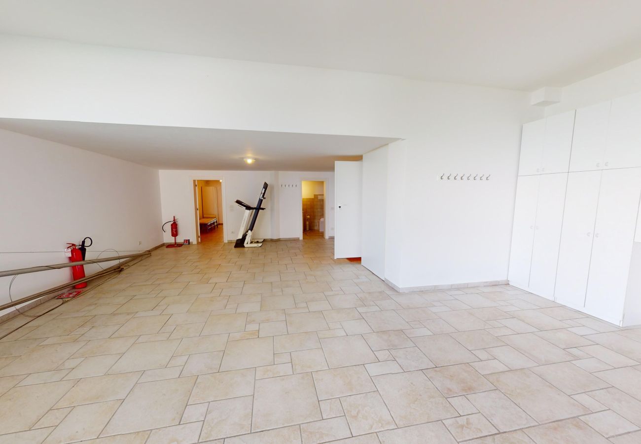 Villa in Manerba del Garda - Villa Flora 