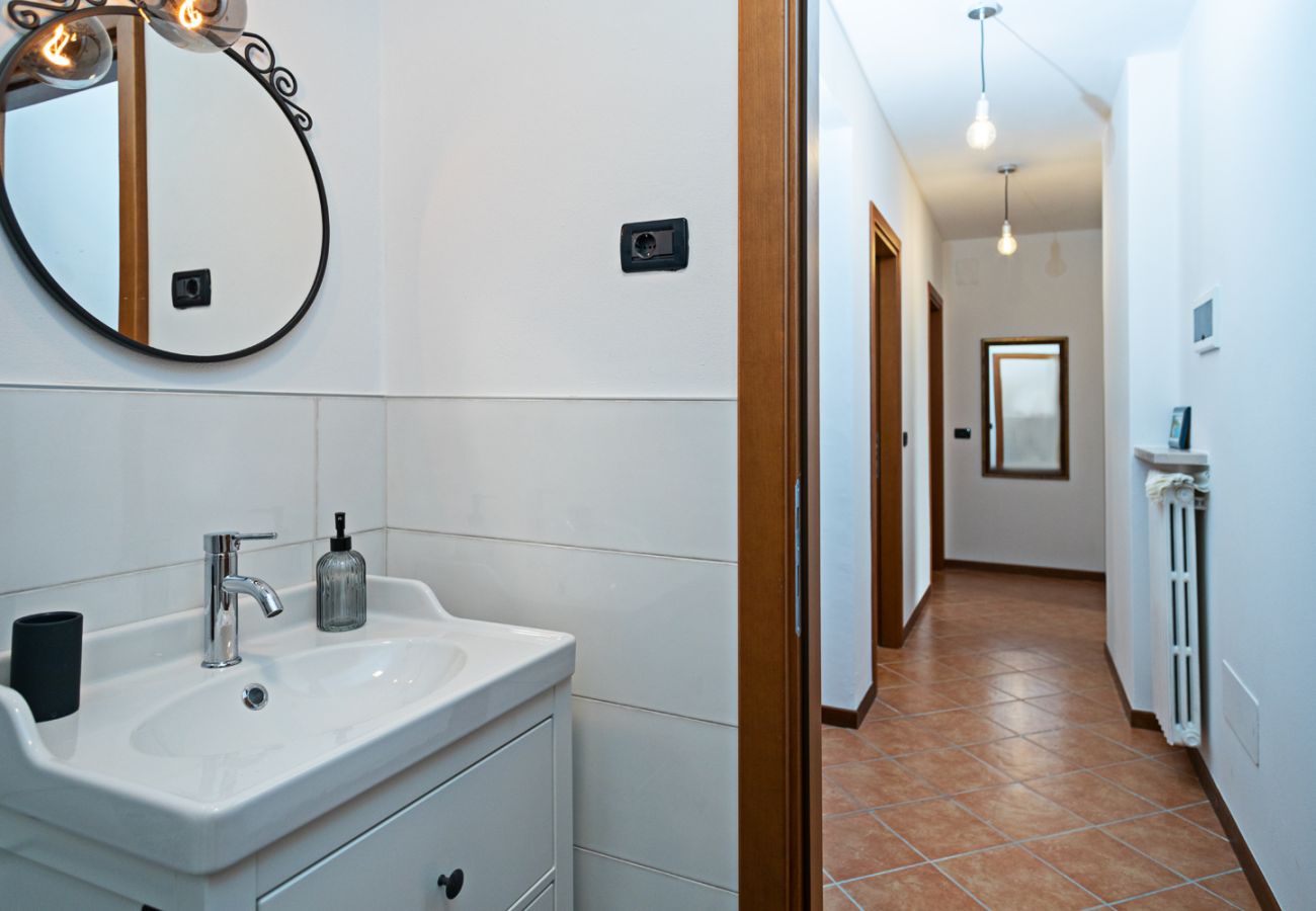 Villa in Costermano - Villa Ida with 12 sleeps with private pool and big garden