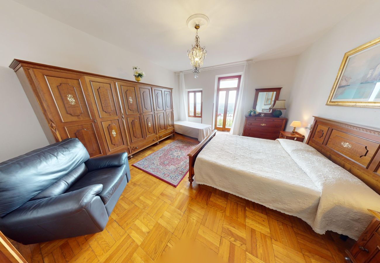 Apartment in Salò - Casale Massina Bilo