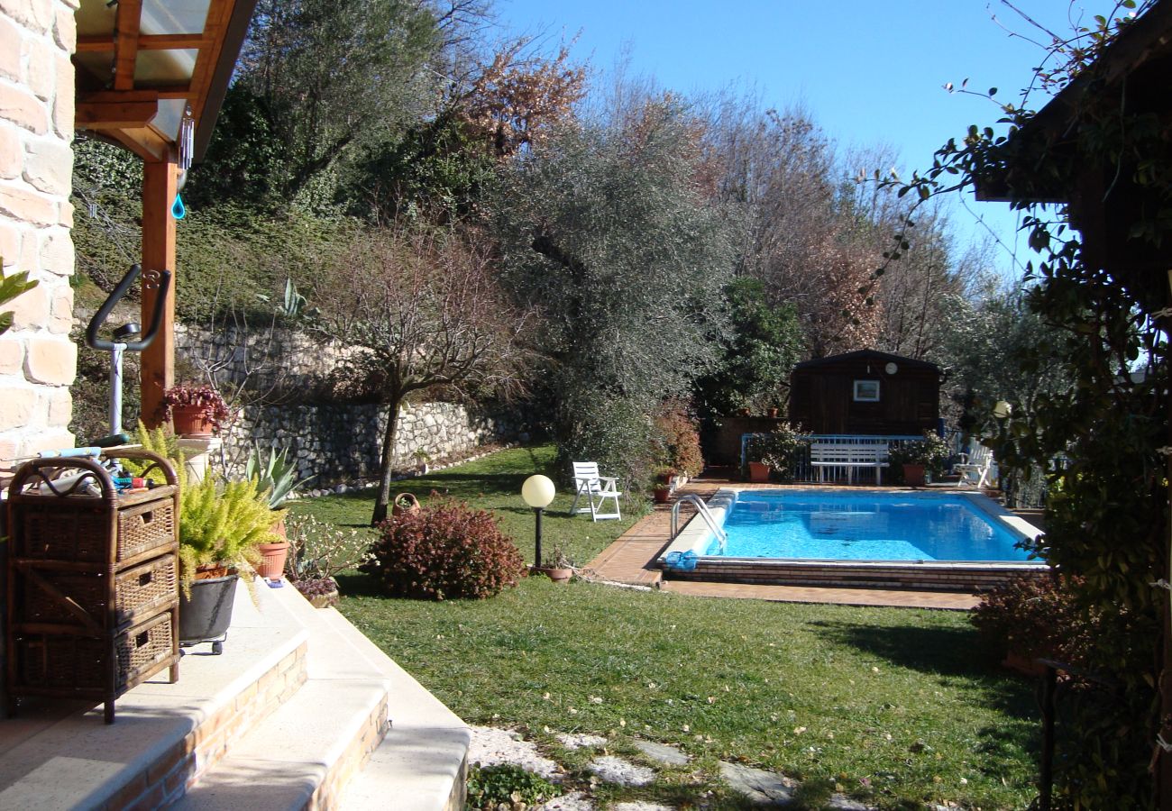 Apartment in Salò - Casa Massina Trilo