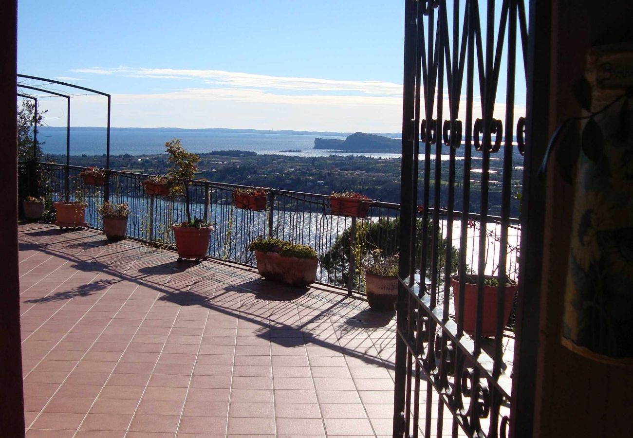 Apartment in Salò - Casa Massina Trilo