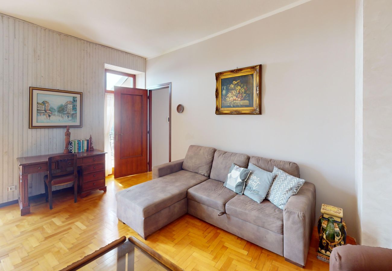 Apartment in Salò - Casa Massina Trilo