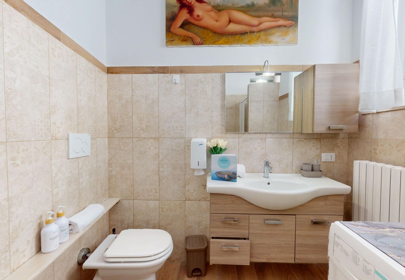 Apartment in Salò - Casa Massina Trilo