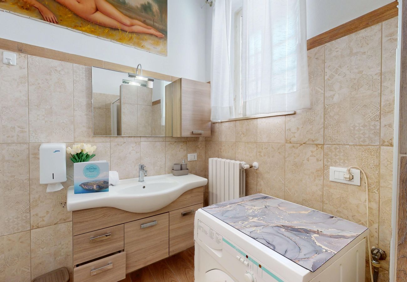 Apartment in Salò - Casa Massina Trilo