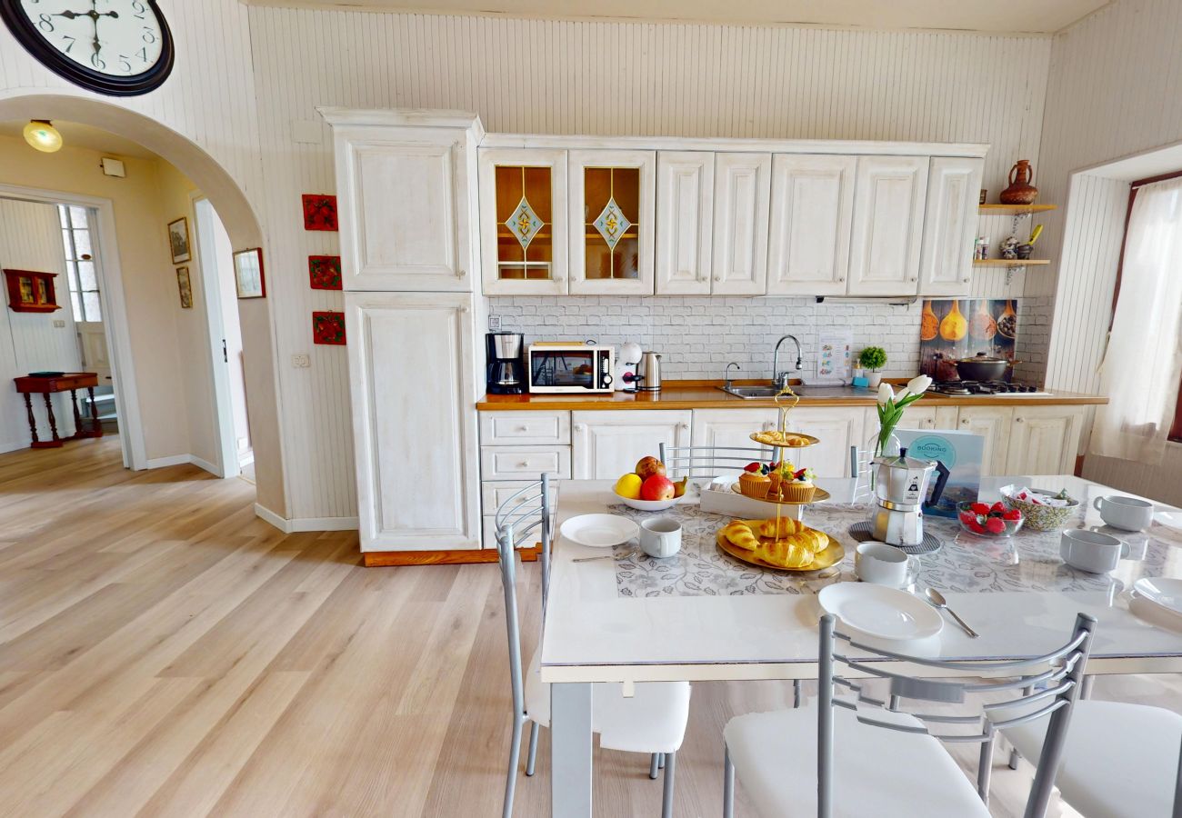 Apartment in Salò - Casa Massina Trilo