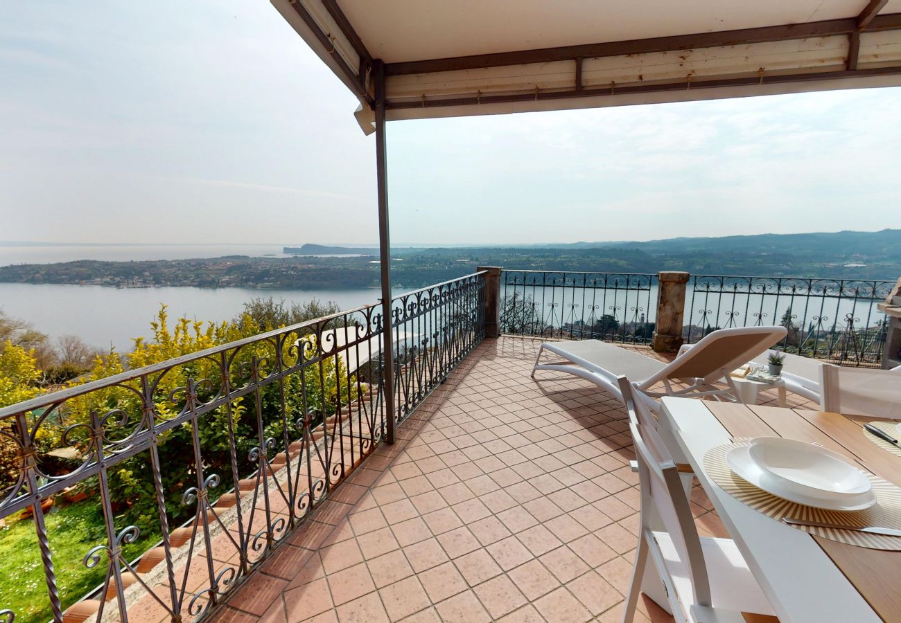 Apartment in Salò - Casa Massina Trilo