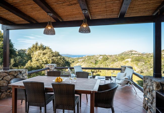 Apartment in Porto Rotondo - I Lecci 1 - seaview and nature in Porto Rotondo