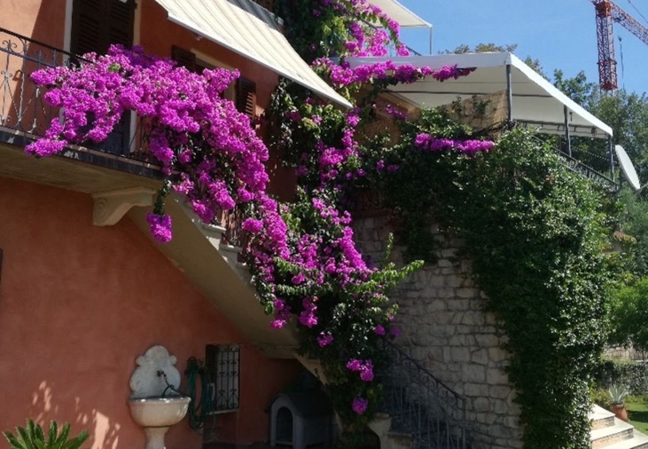 Apartment in Salò - Casale massina piano terra