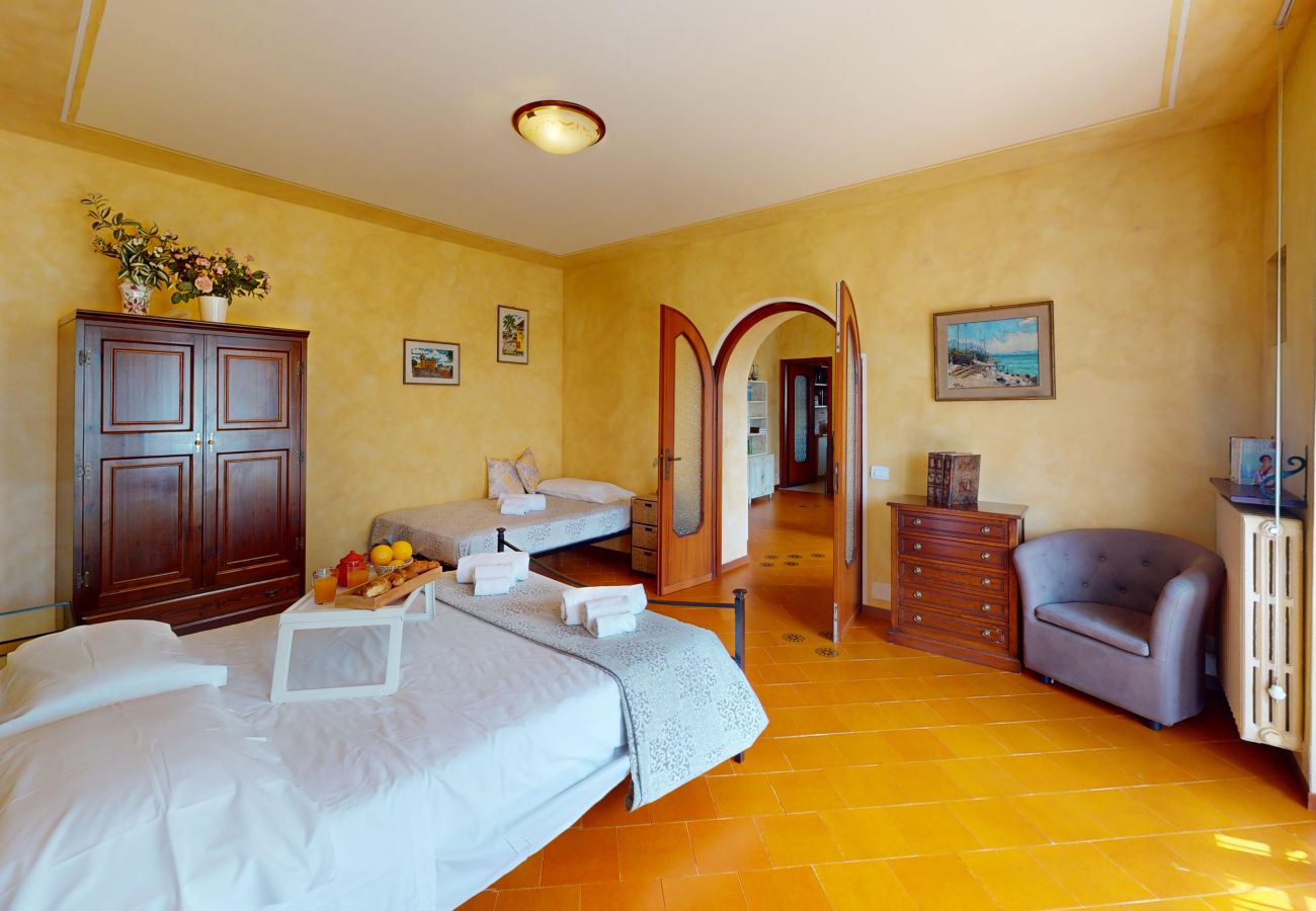 Apartment in Salò - Casale massina piano terra