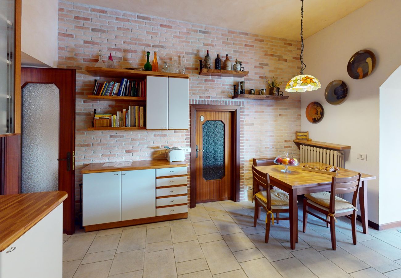 Apartment in Salò - Casale massina piano terra