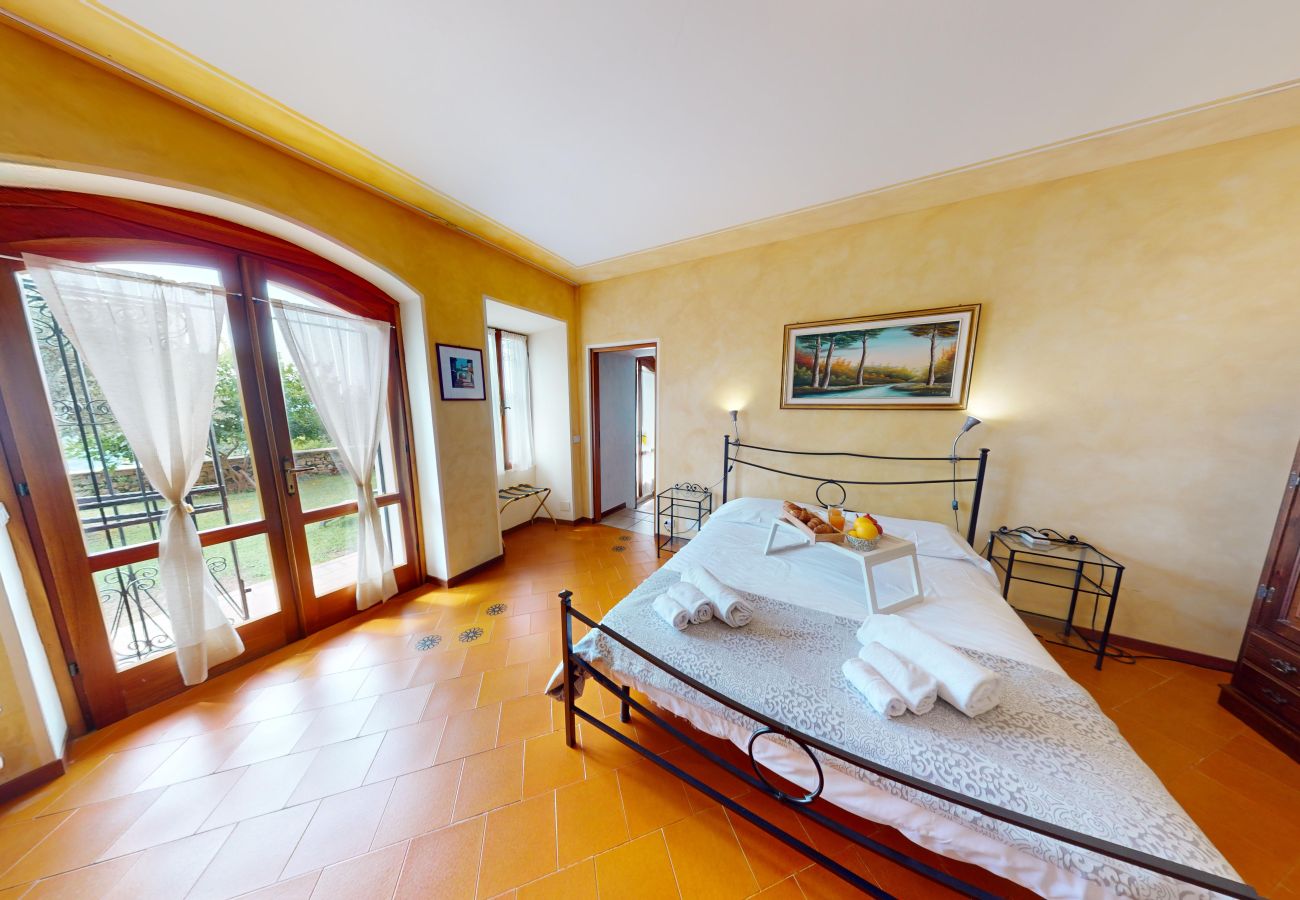 Apartment in Salò - Casale massina piano terra