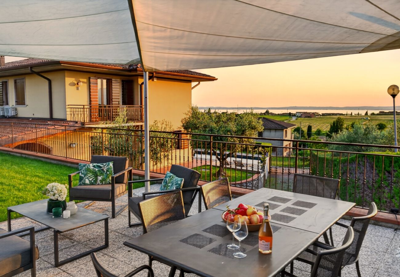 Villa in Lazise - Regarda - Villa Celebrity with pool and stunning lake view
