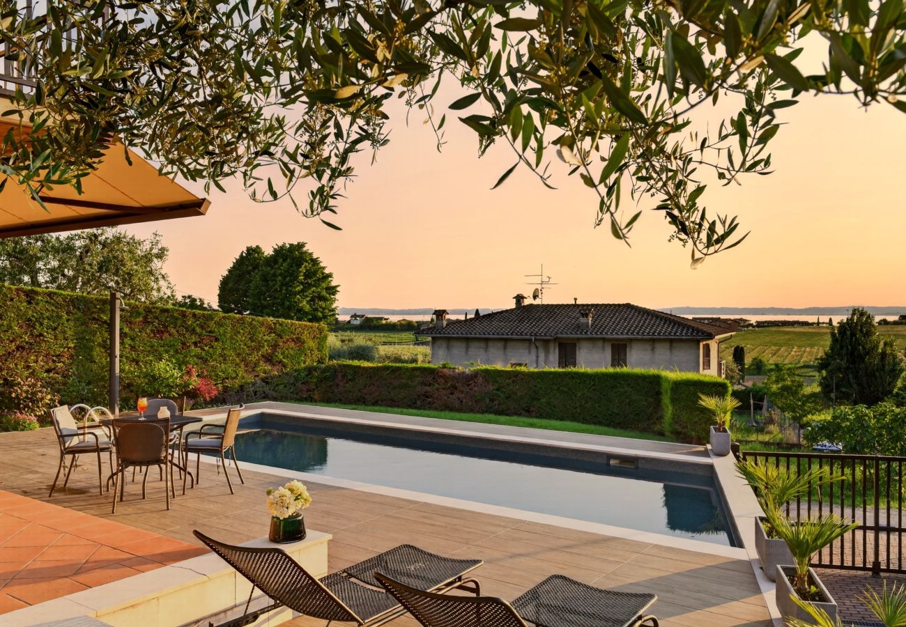 Villa in Lazise - Regarda - Villa Celebrity with pool and stunning lake view