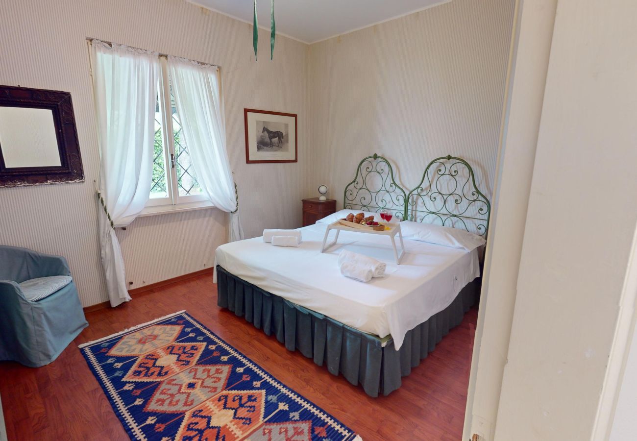 Villa in Salò - Villa Oleandri with pool-BGL