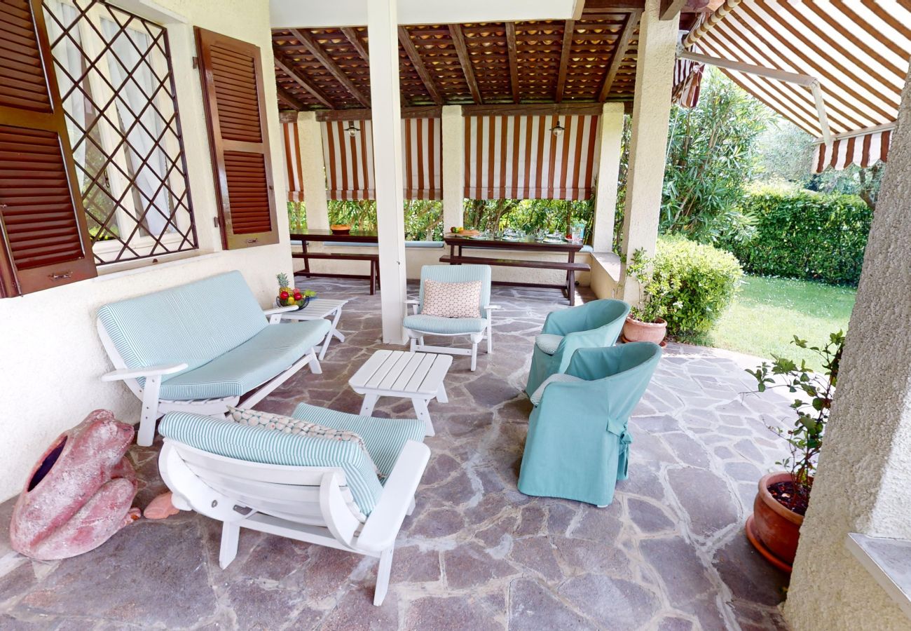 Villa in Salò - Villa Oleandri with pool-BGL