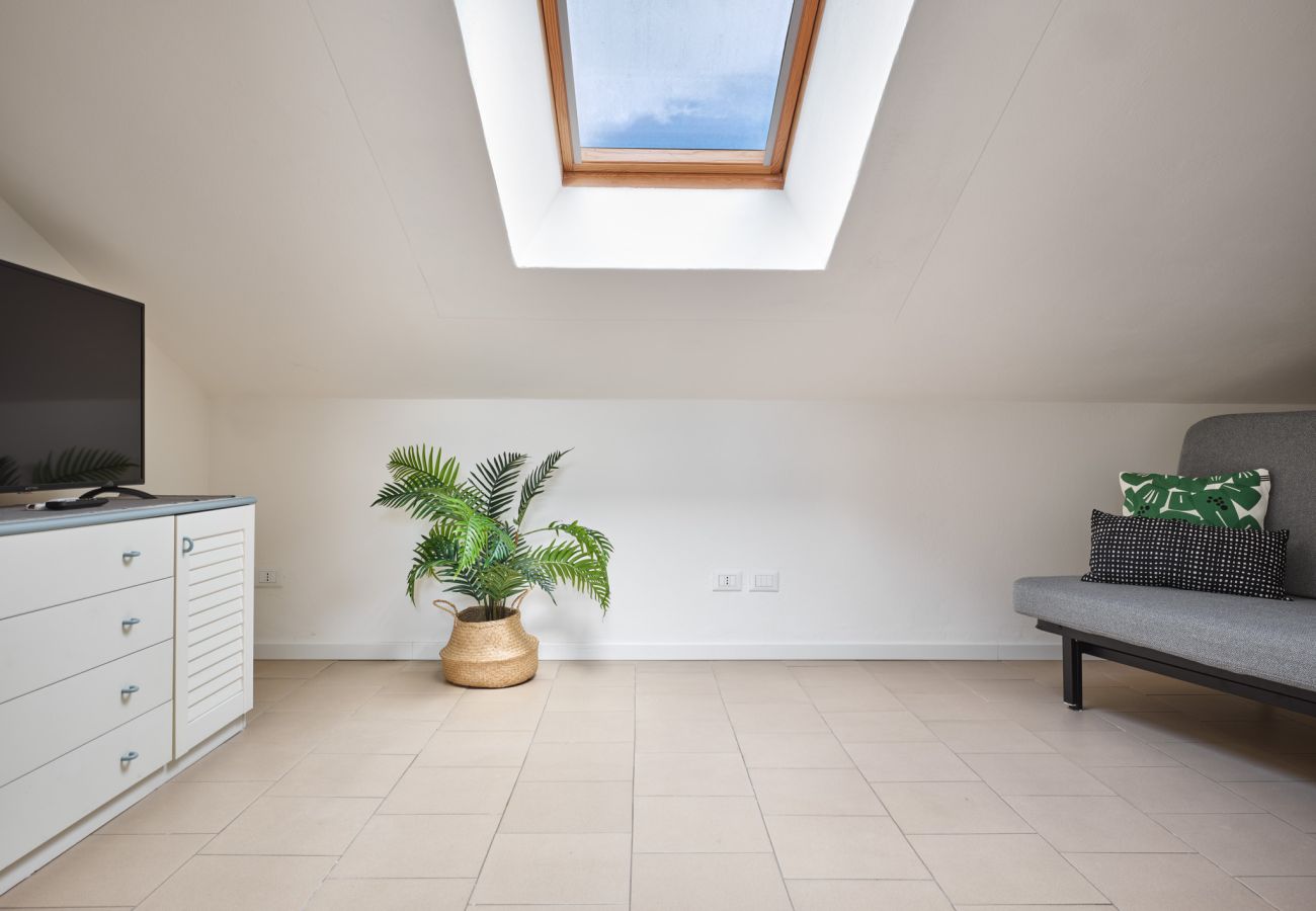 Apartment in Lazise - Regarda - Lisa Marie Apartment with pool and tennis