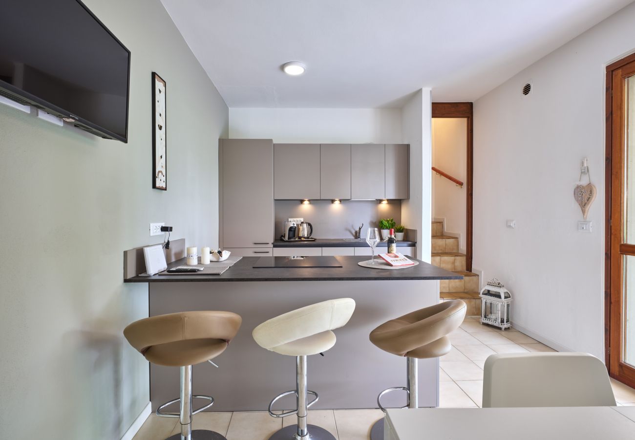 Apartment in Lazise - Regarda - Lisa Marie Apartment with pool and tennis